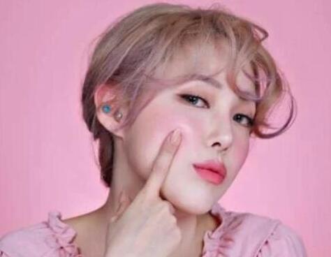 5分鐘化妝教程，讓你上班上學(xué)不遲到