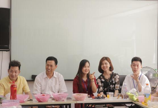 南寧美容學校：美容分享會，感謝總在別離時