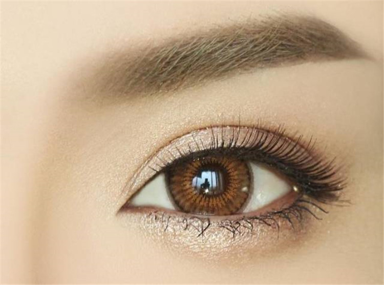 南寧紋繡學(xué)校：閉眼無痕，睜眼有神