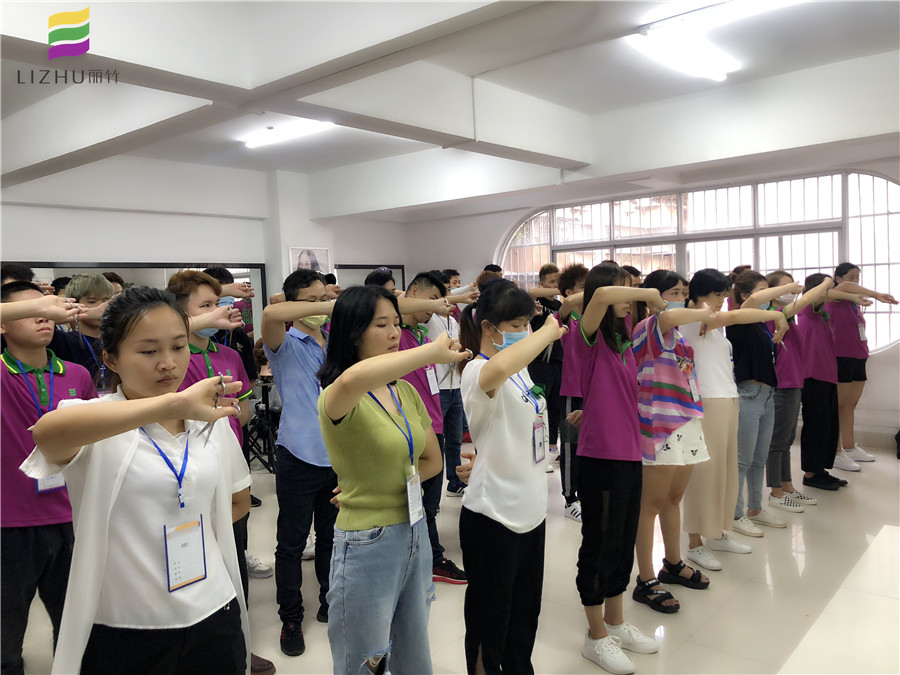 美發(fā)：不是人人都能成為“剪刀手”