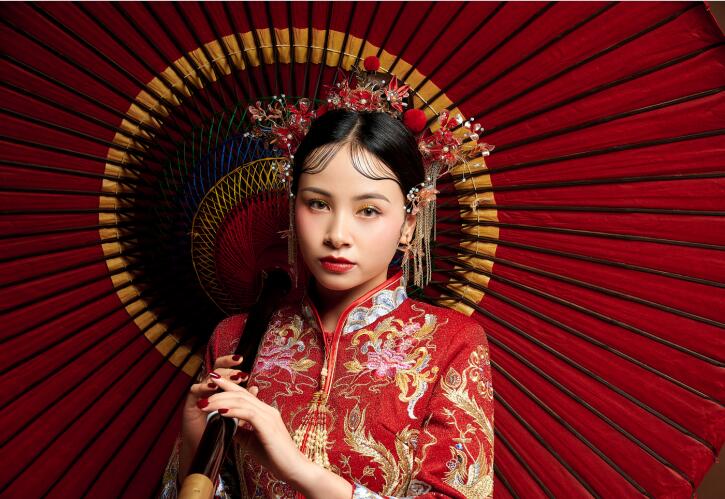 麗竹彩妝作品：新式國風新娘造型