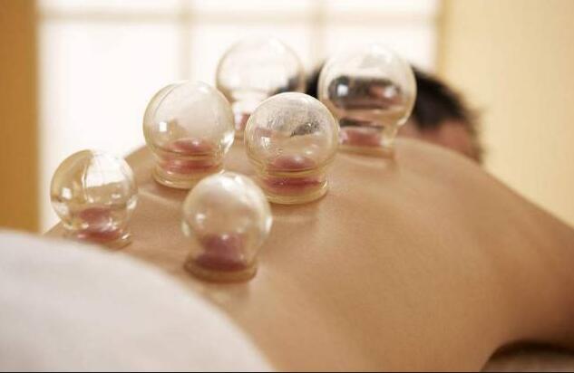 南寧美容學校：拔火罐的使用方法