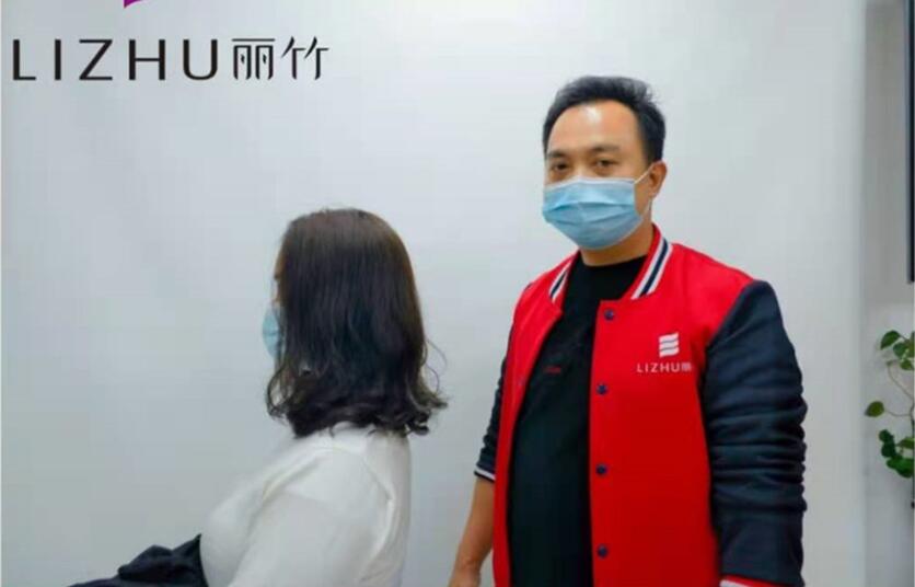 看學(xué)員作品，廣西專(zhuān)業(yè)美發(fā)學(xué)校教你選發(fā)色