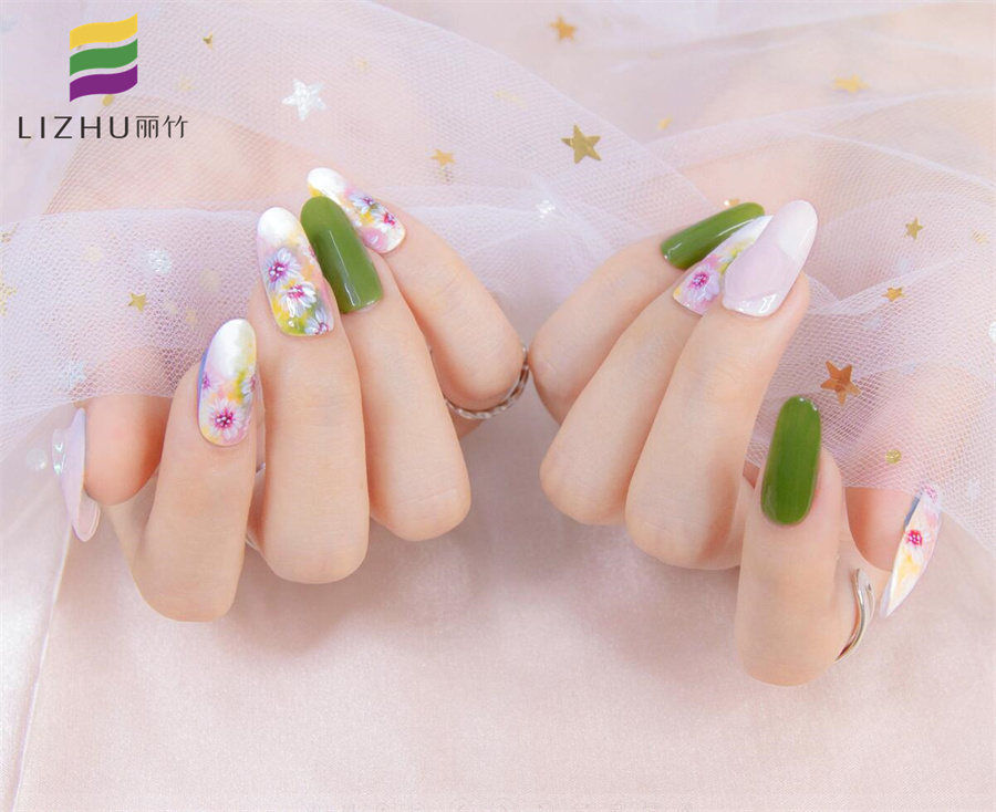 小雛菊美甲，帶你走進南寧美甲培訓班