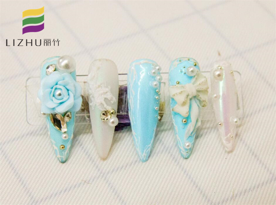 為什么要涂美甲封層？南寧技術好的美甲學校告訴你