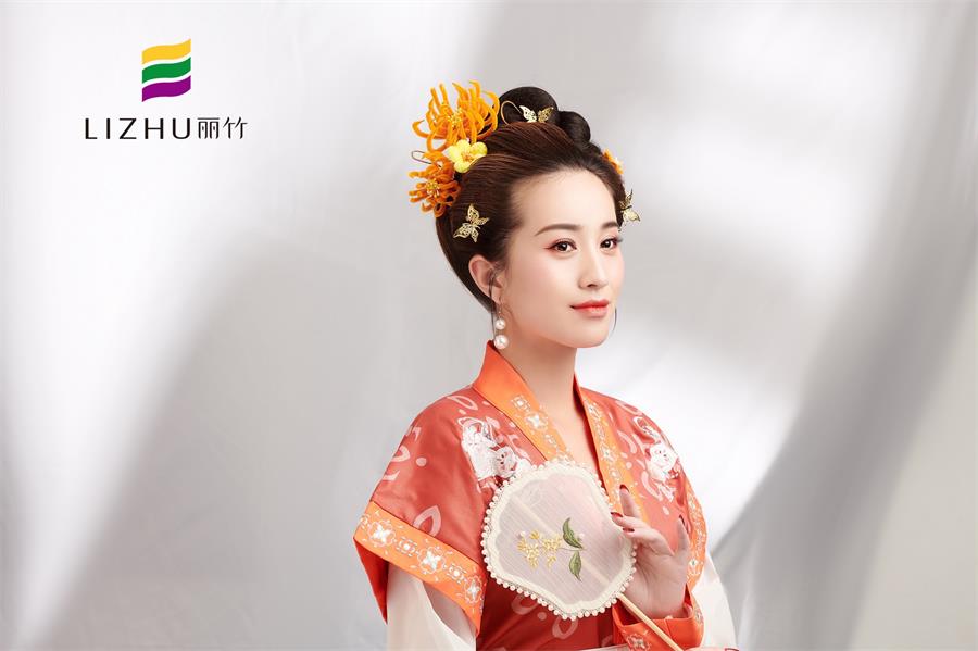 古代漢服妝容，展示南寧化妝學(xué)校專業(yè)性