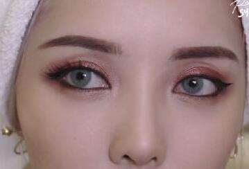 小眼睛適合哪些妝容？廣西化妝培訓(xùn)學(xué)校幫你答疑