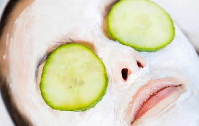 男士敷面膜的注意事項？廣西師資強的美容學(xué)?？偨Y(jié)好了