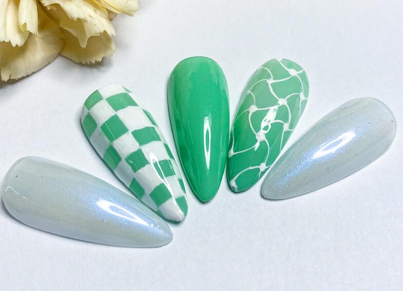 棋盤美甲，南寧美甲學(xué)習(xí)作品欣賞