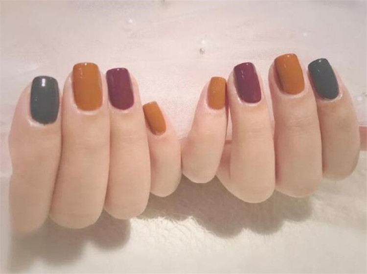 美甲配色技巧，廣西美甲培訓(xùn)機(jī)構(gòu)分享作品案例