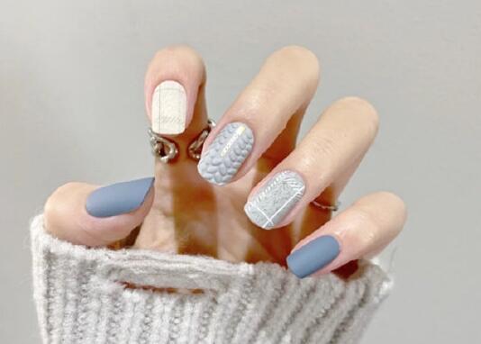 秋冬顯白美甲推薦，告訴你南寧學(xué)美甲哪家好