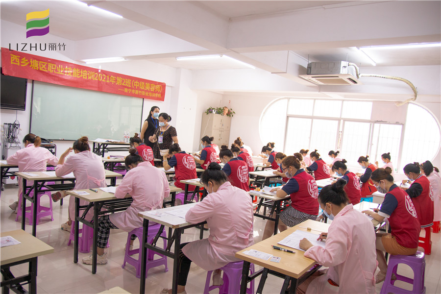 1636792388650293.jpg 1625283668581111.jpg