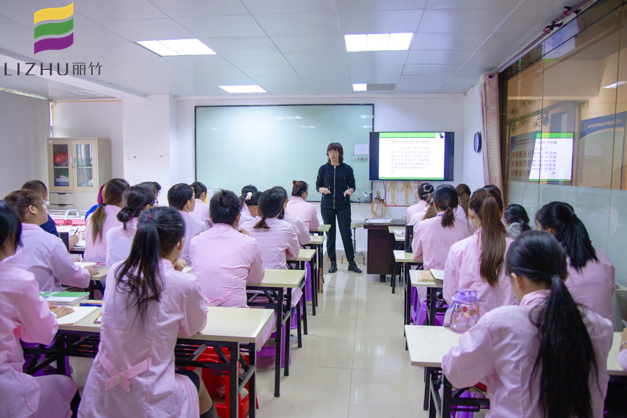 1637569661555528.jpg IMG_1288.jpg