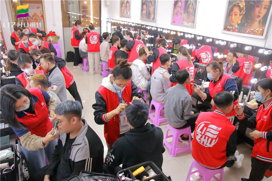 男士妝容的化妝技巧，南寧彩妝培訓(xùn)分享