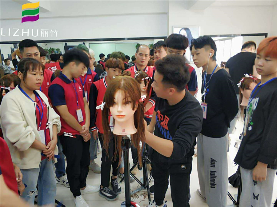 什么是初戀頭？什么是鎖骨發(fā)？