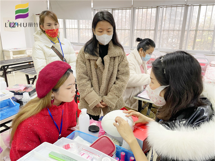 1645238896805934.jpg 認(rèn)識工具-2_副本.jpg