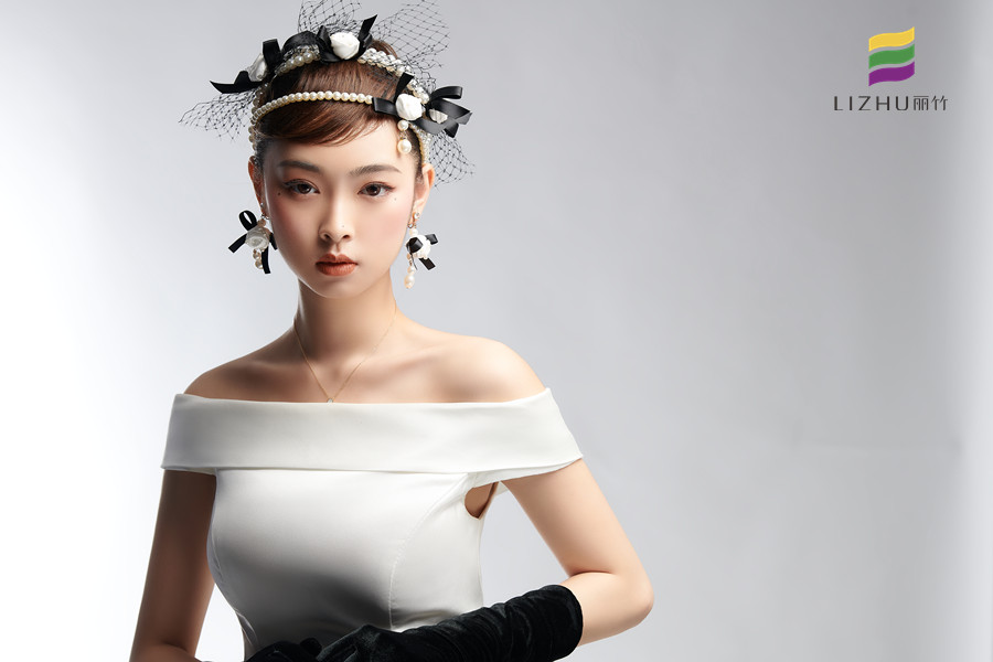 為什么新娘妝顯老？廣西彩妝教材給你分析