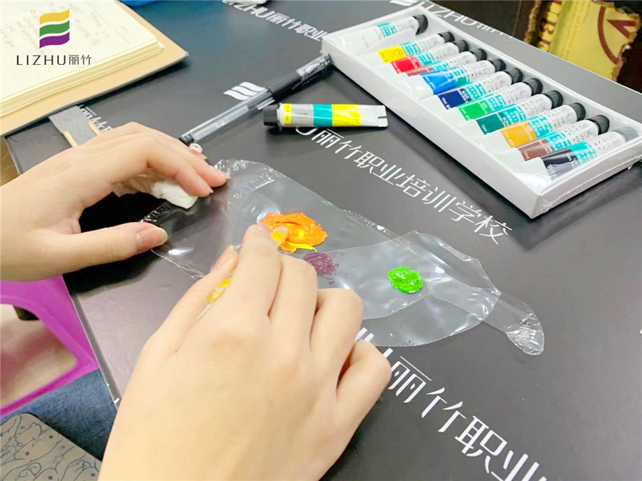 1648784714106309.jpg 色彩跳色-2.jpg