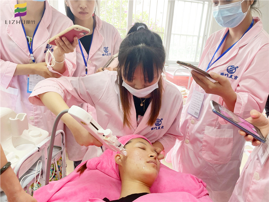 1652511981176692.jpg IMG_1566.JPG