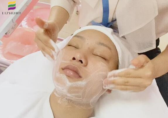 如何用洗面奶洗臉？廣西美容面部護(hù)理教學(xué)