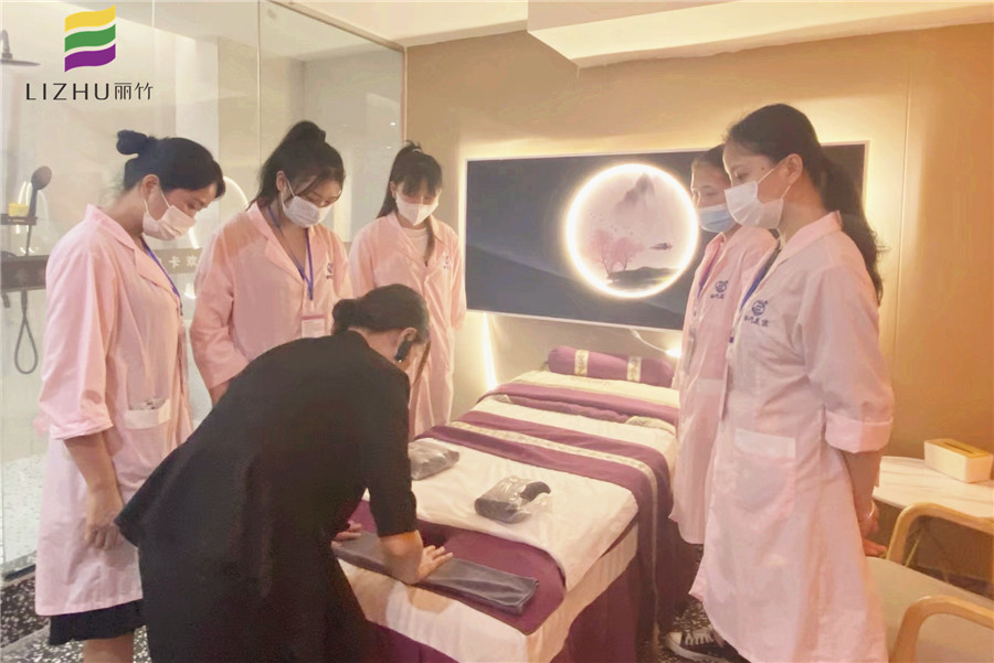 南寧美容學(xué)校就業(yè)實(shí)習(xí)，提前感受崗位技能及素養(yǎng)