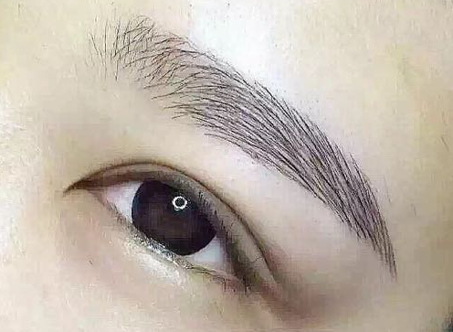 處理霧眉眉頭的原則，廣西紋繡培訓(xùn)紋眉課程