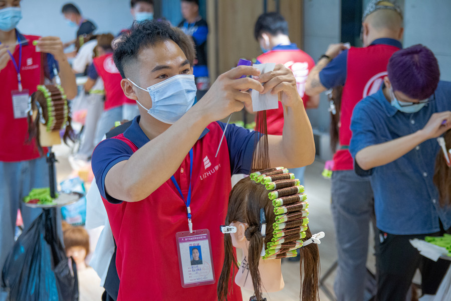 美發(fā)新手上杠，南寧燙染培訓(xùn)基礎(chǔ)