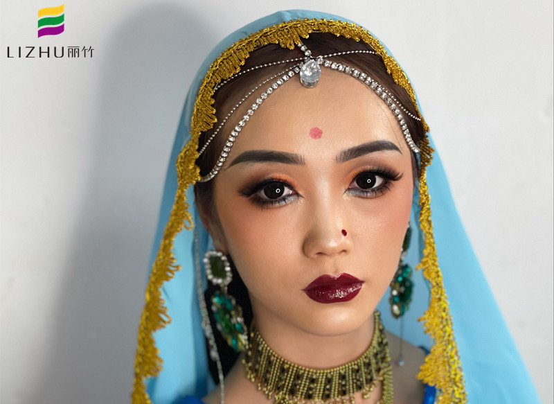 印度舞娘造型 ，性感撫媚又妖嬈