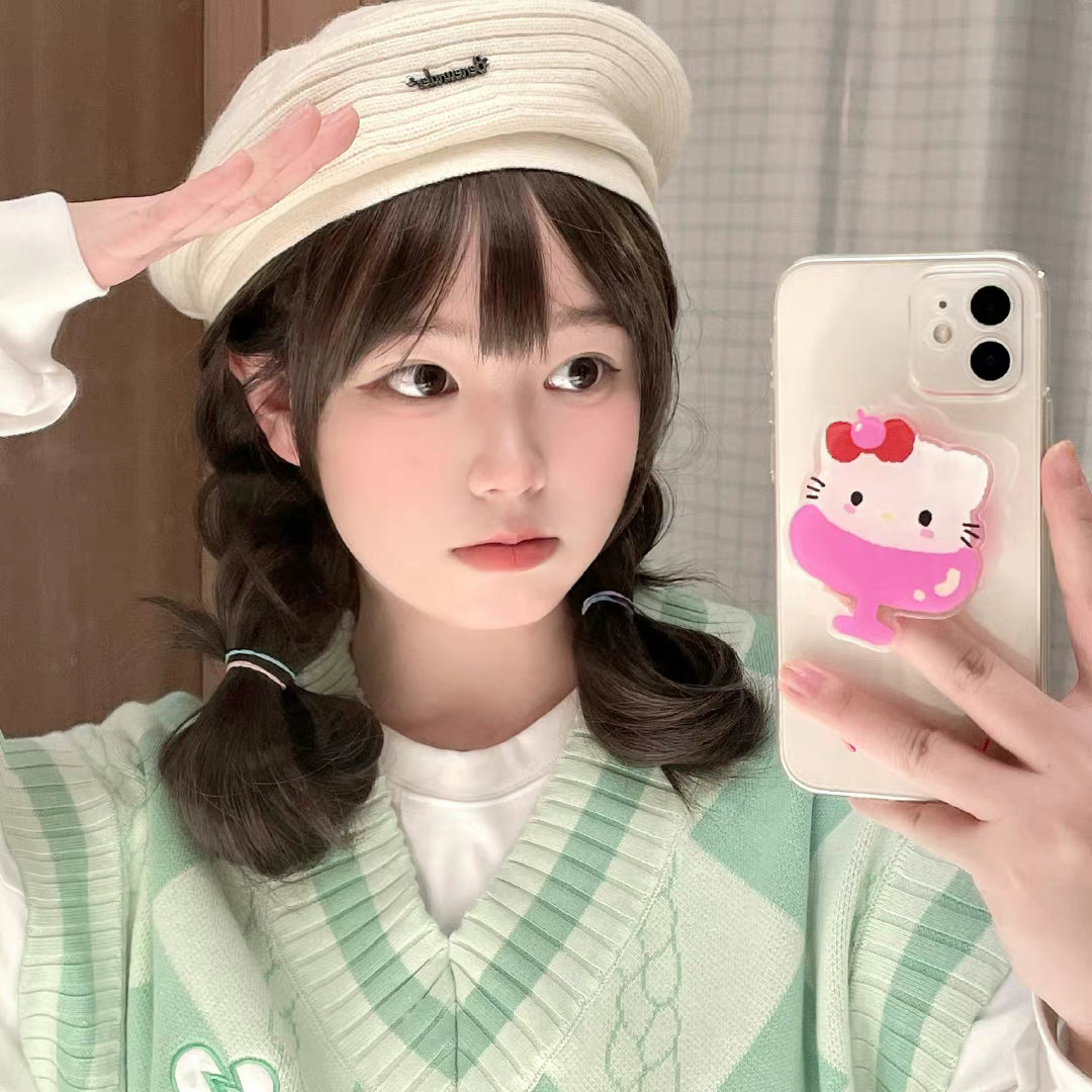 貝雷帽編發(fā)教程，廣西化妝編發(fā)培訓(xùn)班分享