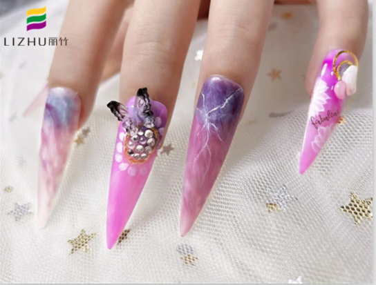 紫色霧霾美甲，南寧培訓美甲師作品欣賞