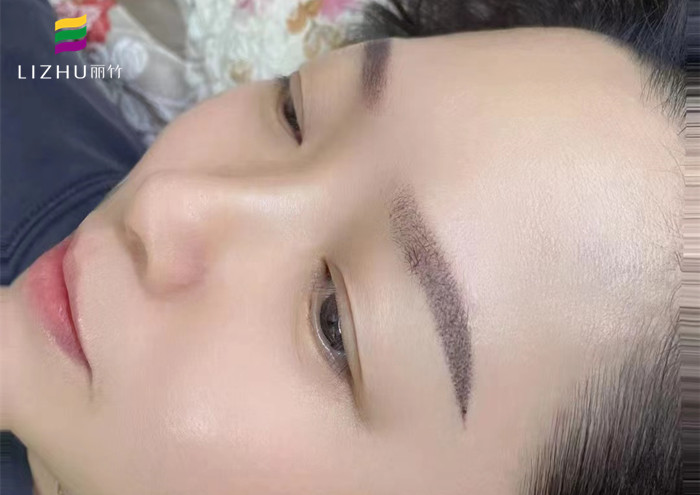 一年內(nèi)可以紋幾次眉毛？廣西南寧紋繡學(xué)校解答