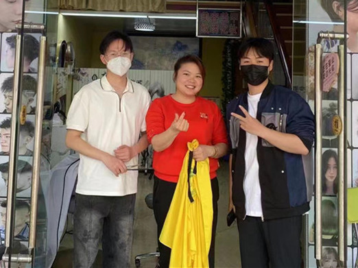 南寧美發(fā)學(xué)校下店指導(dǎo)扶持，提升店鋪業(yè)績