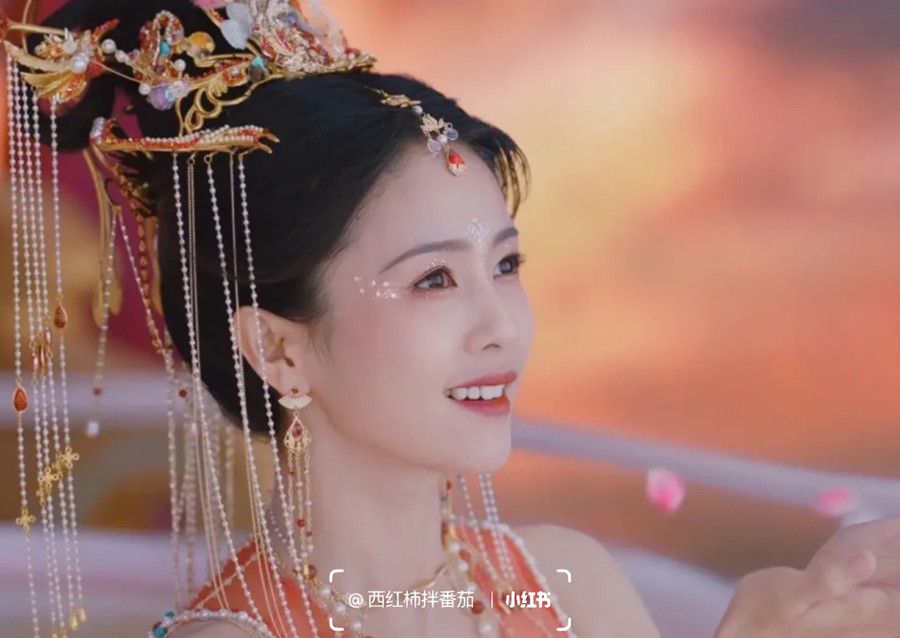 白鹿國風眼妝教程，南寧培訓美妝