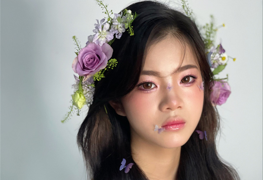 清新鮮花新娘，南寧新娘造型學(xué)校教你打造浪漫