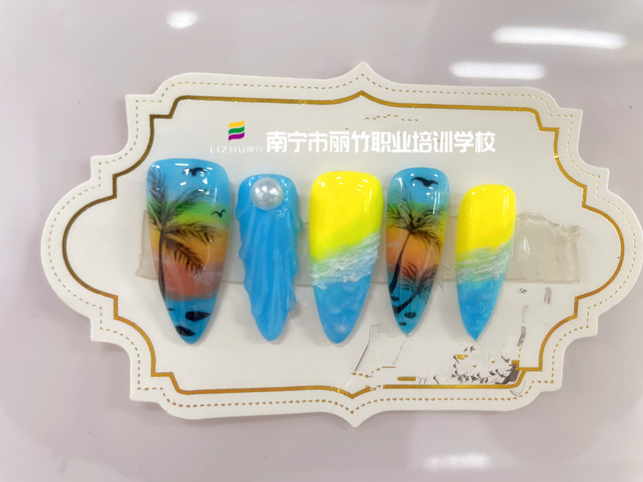 海洋風(fēng)美甲，南寧美甲學(xué)校畢業(yè)班作品