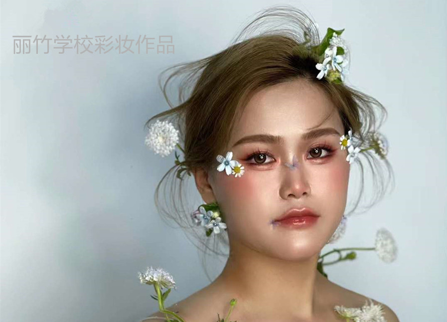 抽絲新娘造型，零基礎(chǔ)學(xué)化妝作品