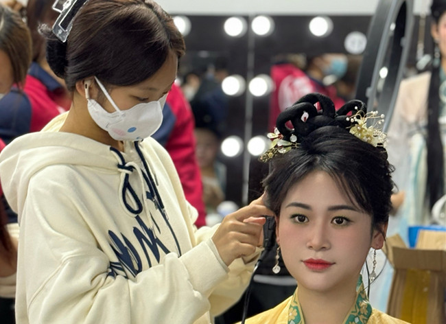 漢服造型設(shè)計(jì)，南寧培訓(xùn)漢服造型師作品