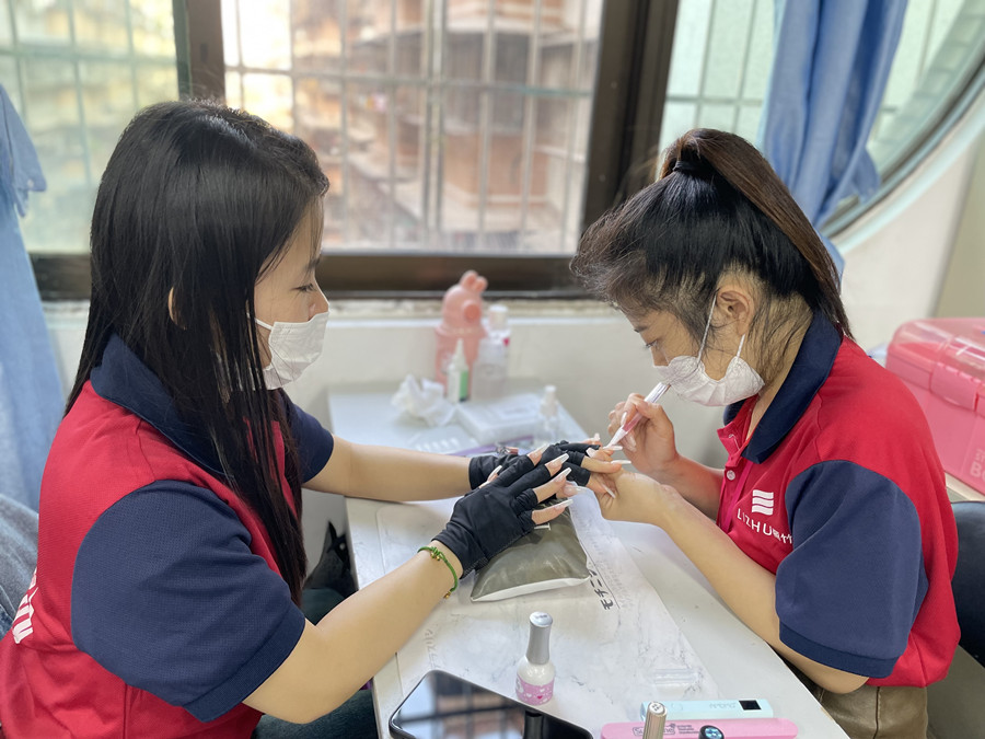 貼片美甲的基礎(chǔ)知識(shí)，南寧美甲培訓(xùn)教學(xué)