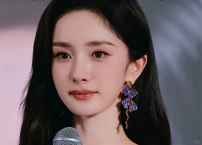 楊冪溫柔仙氣眼部妝容，南寧明星化妝學校分享