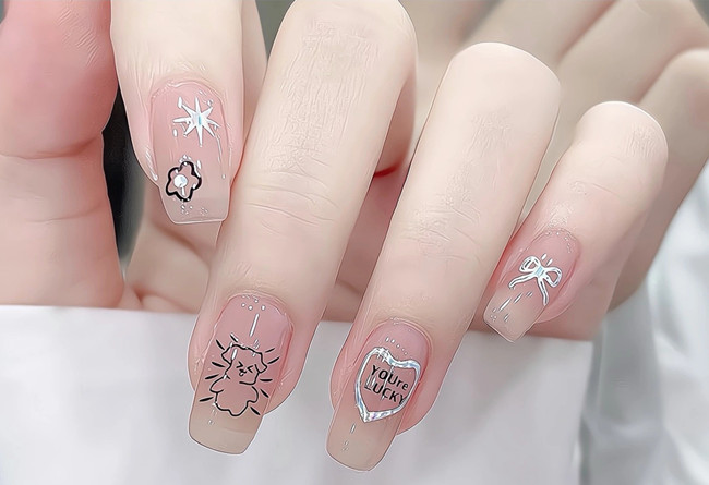 秋冬顯白裸色美甲，南寧美甲店推薦