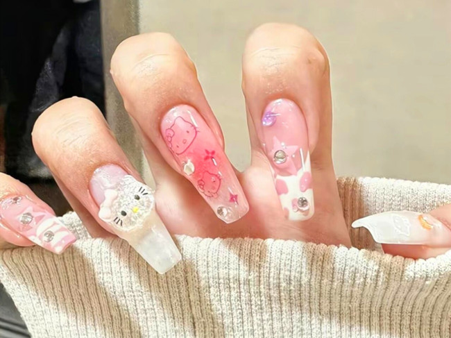 凱蒂貓美甲，南寧美甲款式造型學(xué)校分享