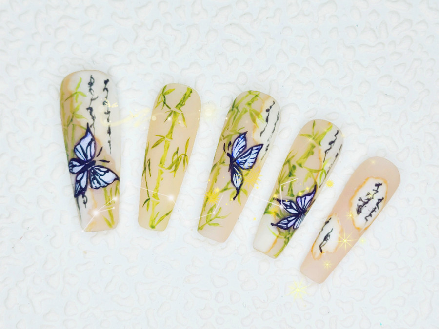 新中式美甲，告訴你南寧美甲去哪里學(xué)比較好？