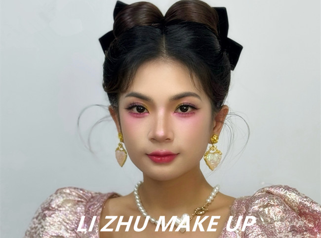 在逃公主造型，告訴南寧專業(yè)彩妝去哪學南寧專業(yè)彩妝去哪學？