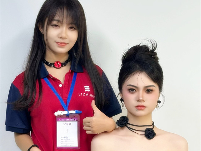 千金禮服造型 | 廣西美妝學(xué)校有哪些？