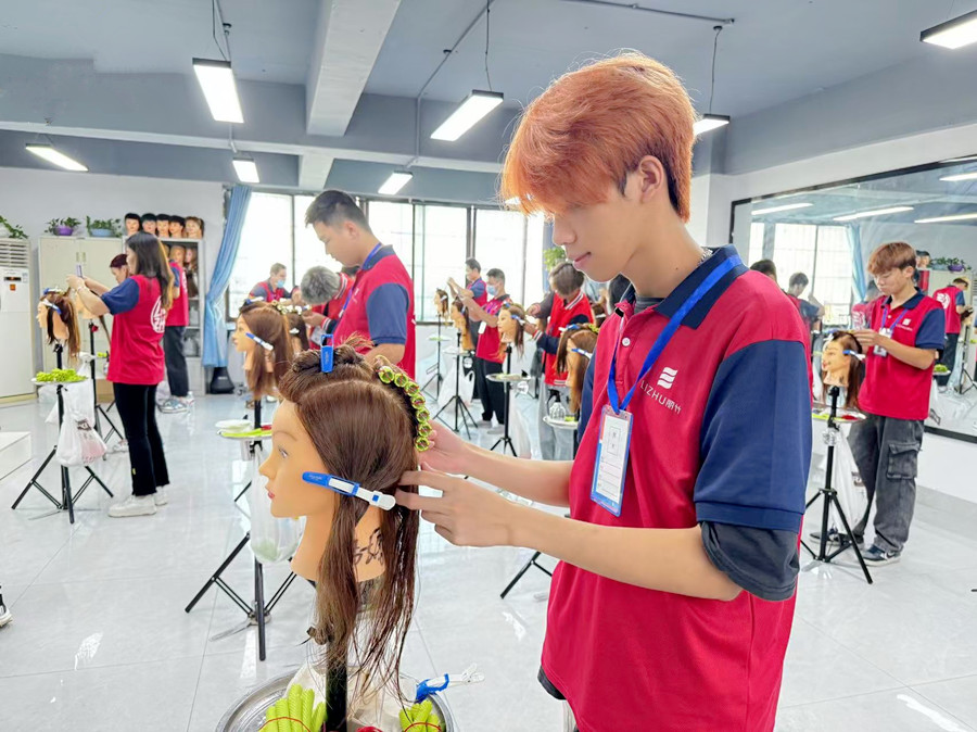 標(biāo)準(zhǔn)杠操作技巧 | 南寧學(xué)燙染哪里學(xué)費(fèi)便宜？