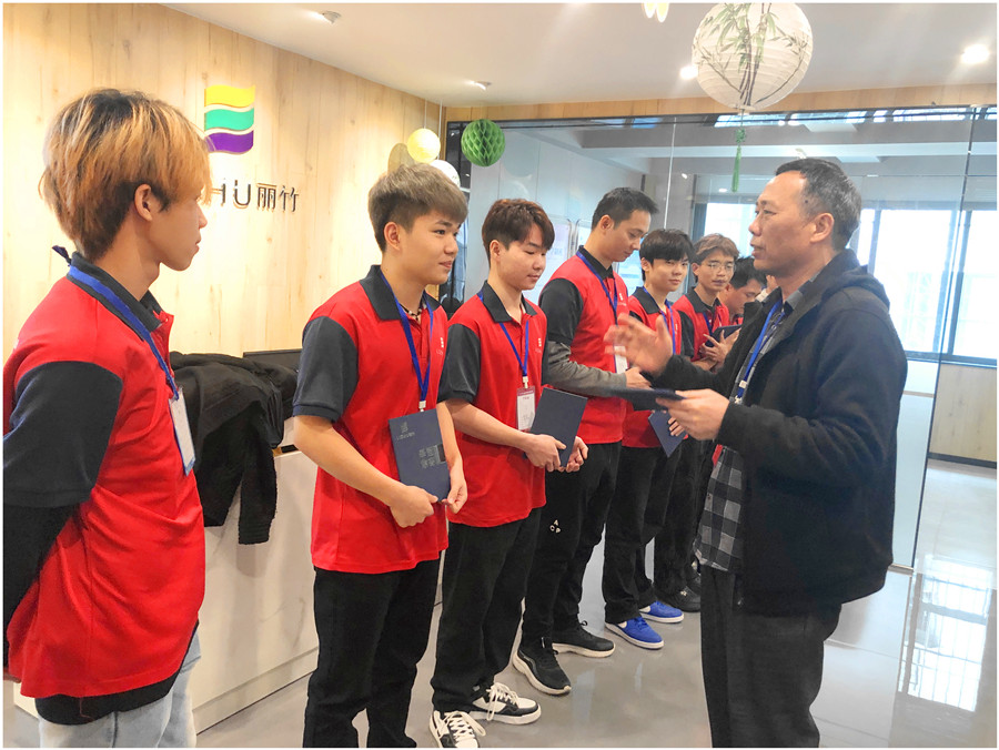 祝賀通關(guān)成功！南寧學(xué)美發(fā)心得 