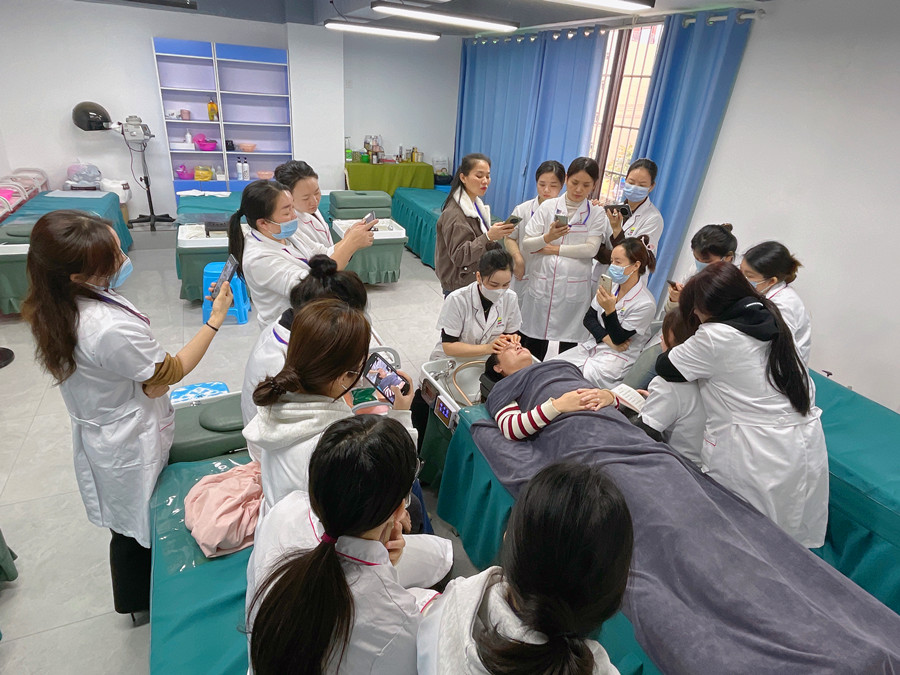 不同時(shí)間進(jìn)行頭療的好處，南寧頭療專業(yè)講解