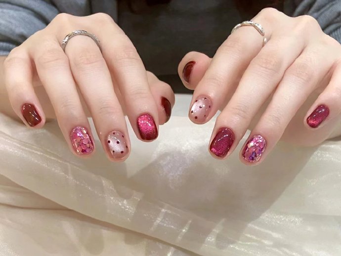 適合春天的紅色美甲，廣西美甲造型培訓收集