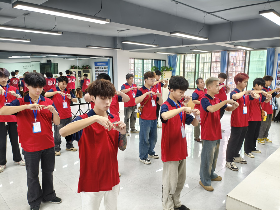 零基礎(chǔ)學(xué)美發(fā)，首先要學(xué)的是……