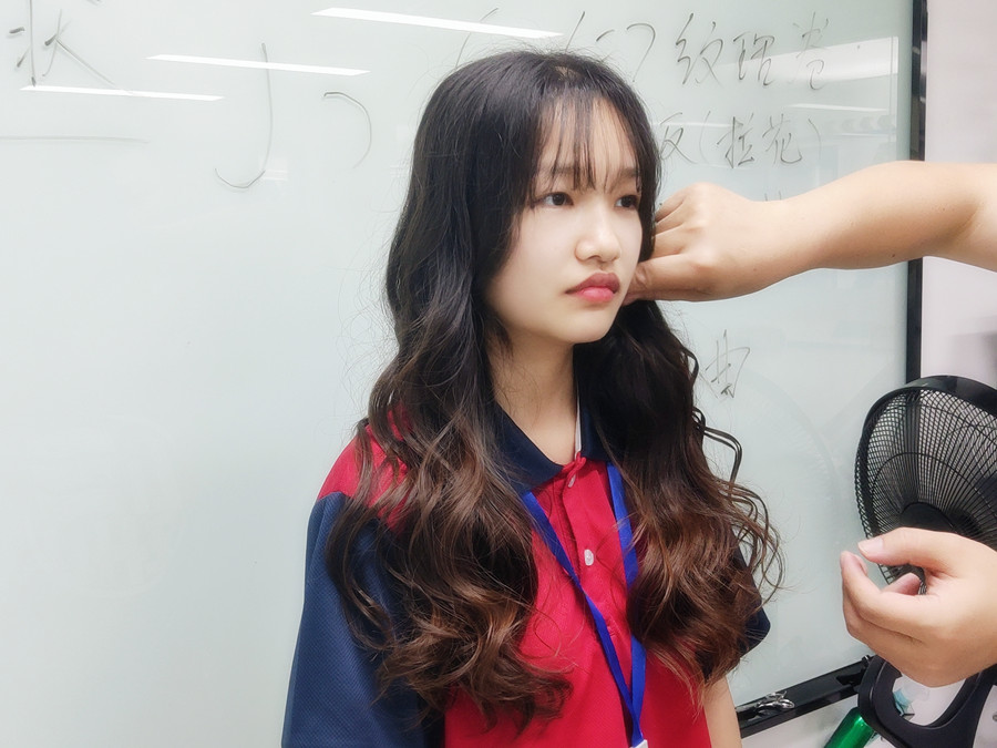 操作紋理卷教程，廣西電棒造型教學(xué)